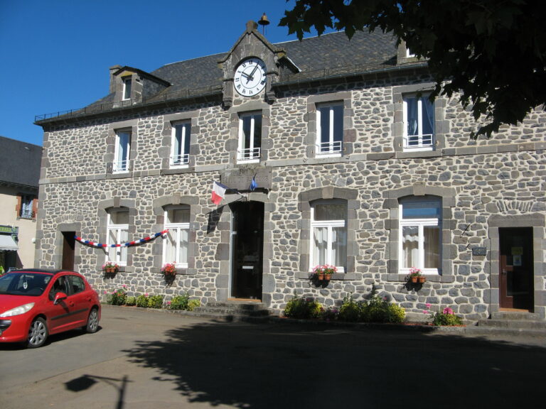 Drugeac - Mairie