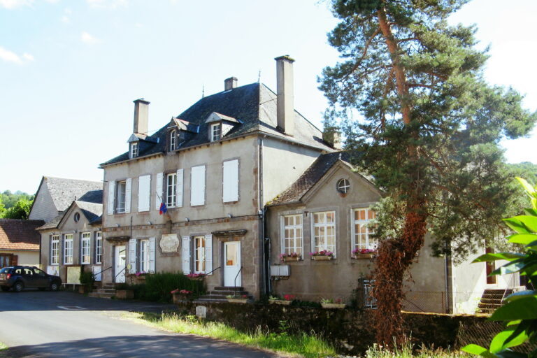 Méallet - Mairie